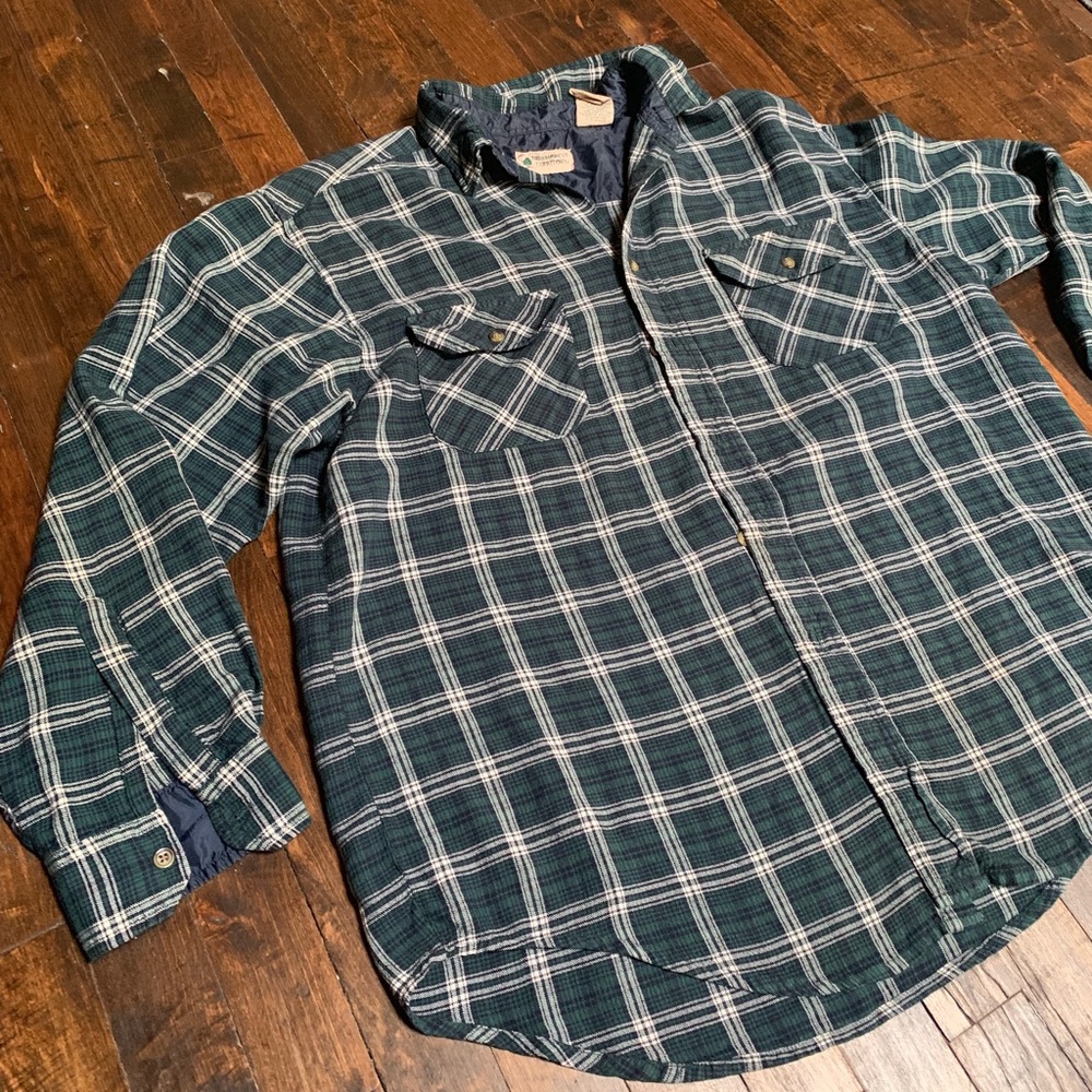 Flannel button up ❤️✨ - Picture 2 of 4